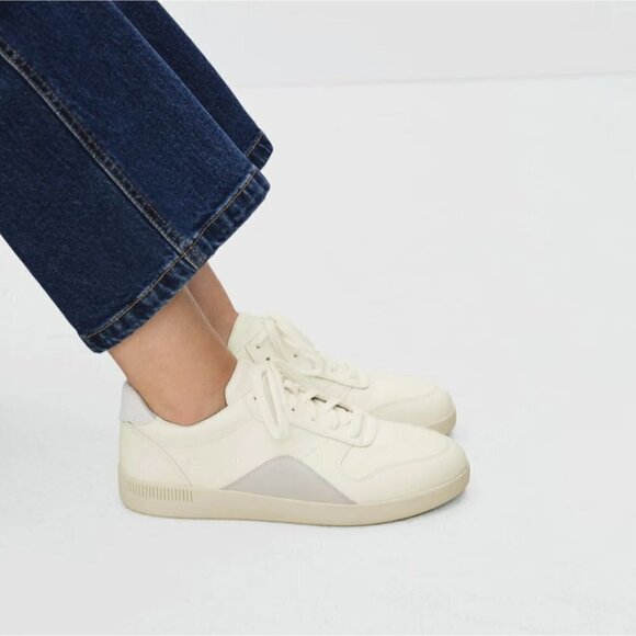 Everlane Shoes - Everlane The ReLeather Court Sneaker in Off White New Womens Casual Shoe